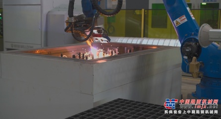 創(chuàng)新驅(qū)動，品質(zhì)為先 福田雷薩以新材料研發(fā)筑牢高質(zhì)量發(fā)展根基